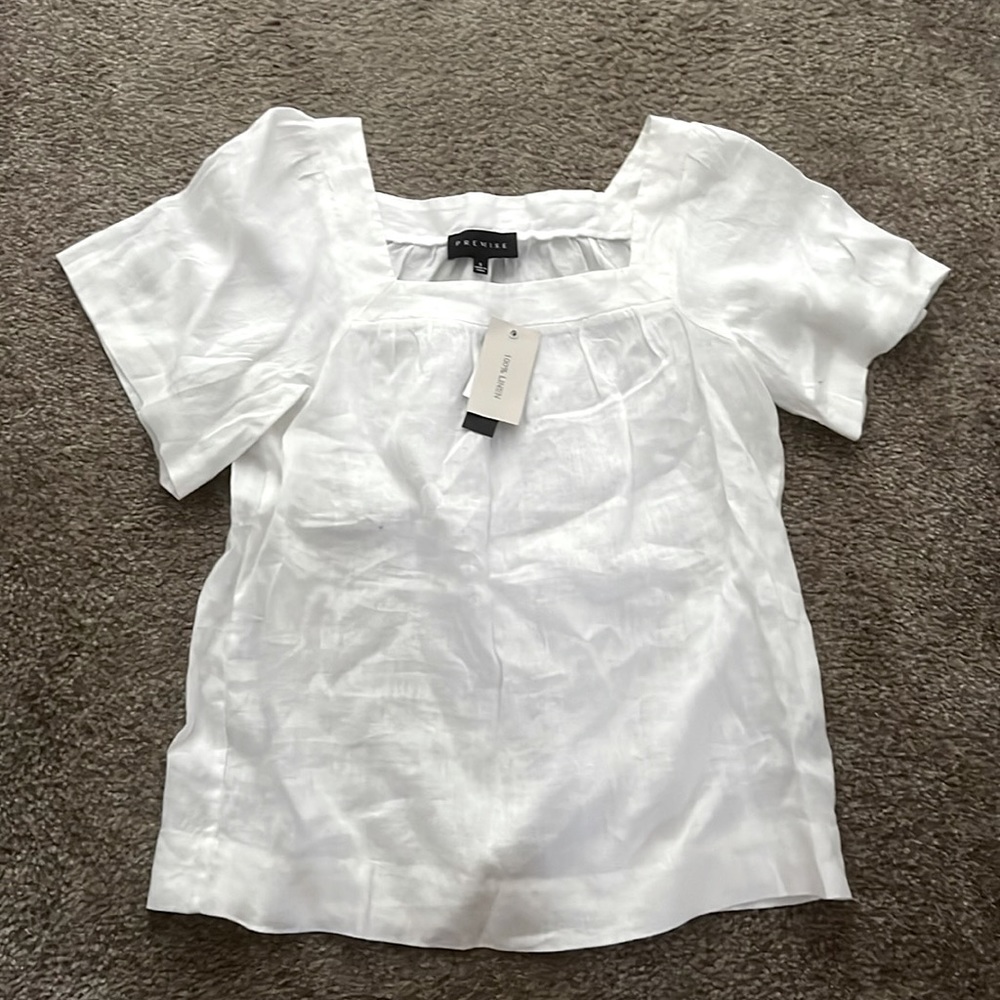 Premise flowy top